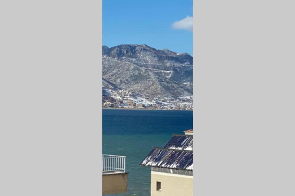 Cozy Lake Front Flat Bequeme Wohnung An Der See 波格拉德茨 外观 照片