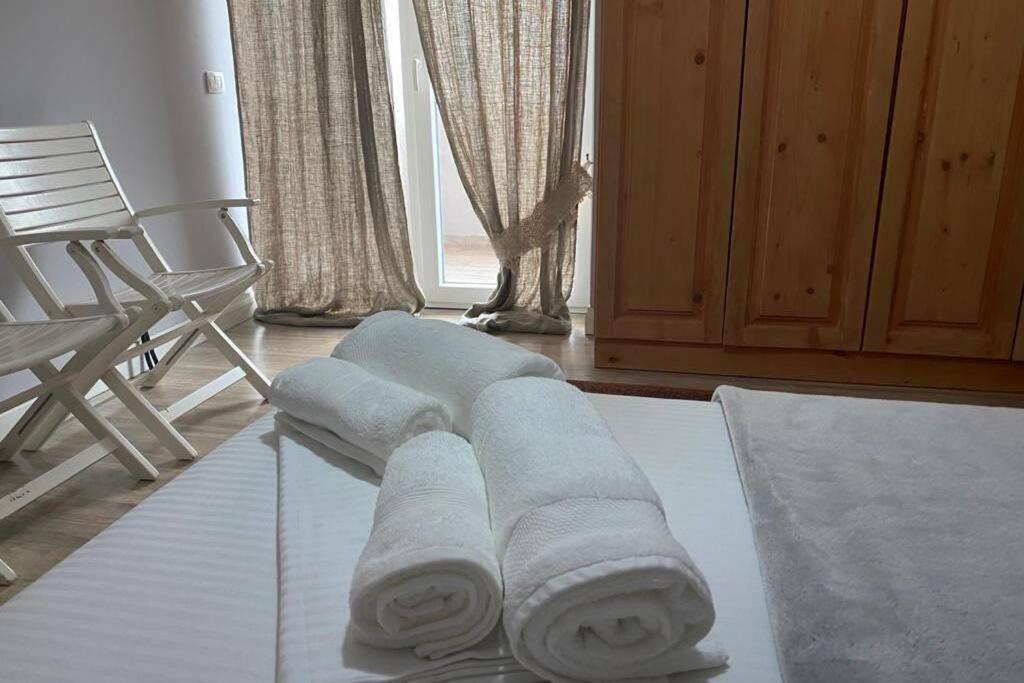 Cozy Lake Front Flat Bequeme Wohnung An Der See 波格拉德茨 外观 照片